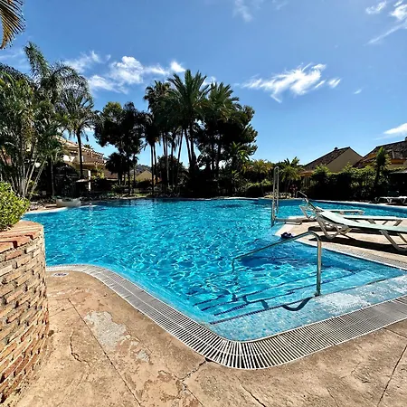 Golf Gardens Luxury Rio Real - Eaw Homes